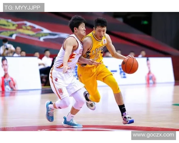 赛后复盘：成都篮球队与杭州篮球队默契配合的关键因素分析