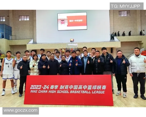 重庆篮球队个人能力引发热议球员表现与团队协作的深度探讨